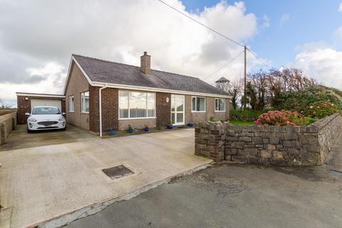 3 bedroom bungalow for sale, Llanerchymedd, Isle of Anglesey, LL71