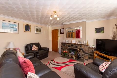 undefined, Llanerchymedd, Isle of Anglesey, LL71