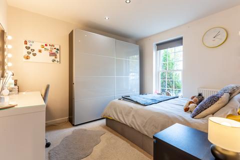 62 Hazel Way, Brockworth, Gloucester, GL3 4GD