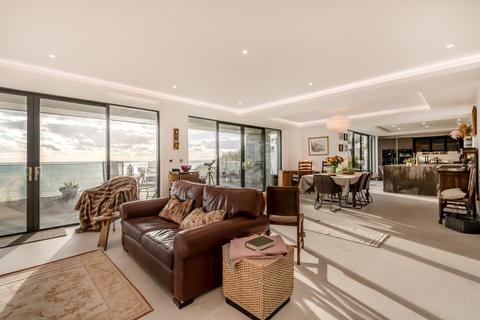 3 bedroom penthouse for sale, Martello House, Encombe, Sandgate, Kent