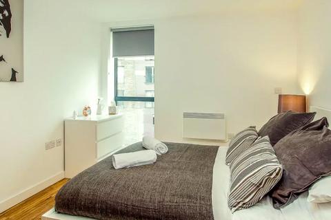 undefined, Aire, Cross Green Lane, LS9