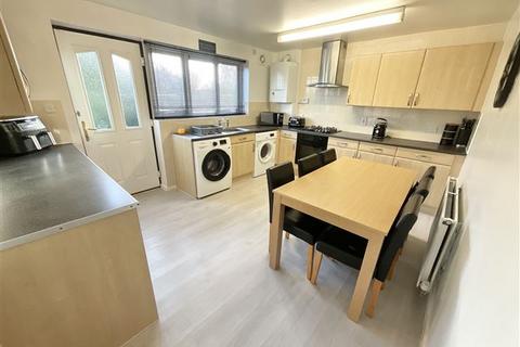 3 Carpenter Croft, Sheffield, S12 2DQ