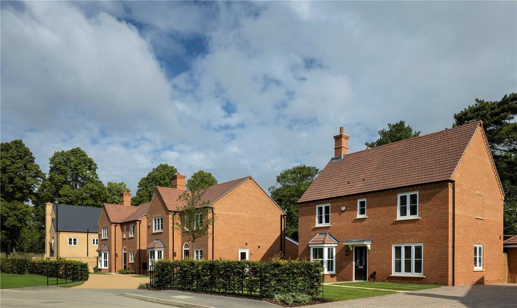 The Orchards, Fulbourn, Cambridge, Cambridgeshire, CB21 3 bed detached
