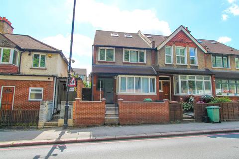 4 bedroom end of terrace house for sale, Pound Street, Carshalton SM5