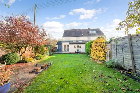 3 bedroom semi-detached house for sale, Stonebow Road, Drakes Broughton, Pershore