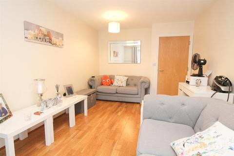 1 bedroom apartment for sale, Langley Park Road, Sutton SM2