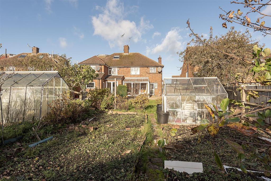 The Ridgeway, St. Albans 3 bed semidetached house for sale £775,000