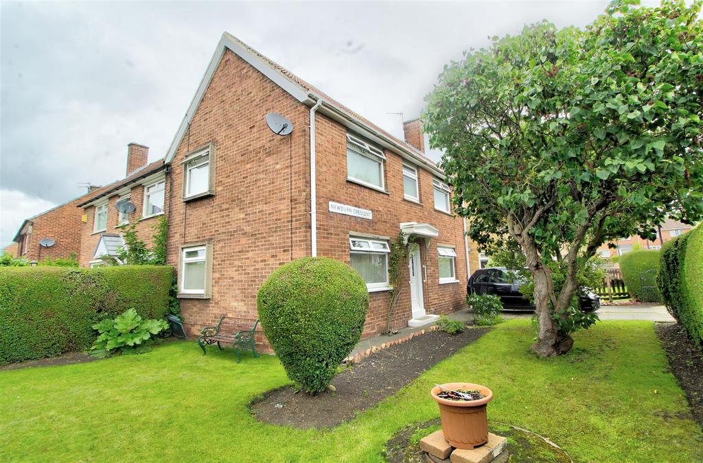 Newburn Crescent, Houghton Le Spring DH4 3 bed semidetached house £