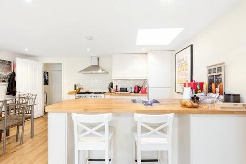undefined, Ashmere Grove,SW2