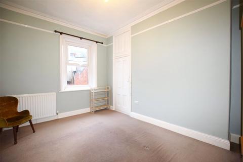 219 Bensham Road, Gateshead, NE8 1US