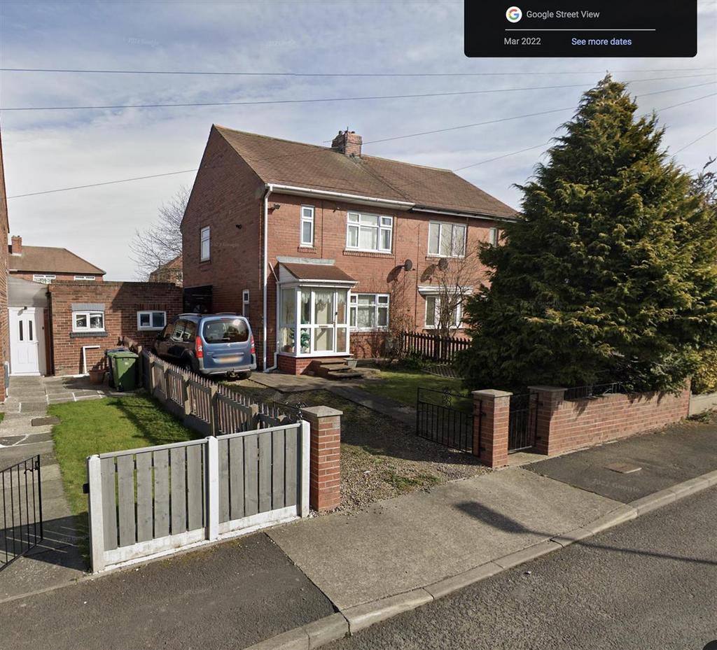 Ravensworth Avenue, Houghton Le Spring DH4 2 bed semidetached house
