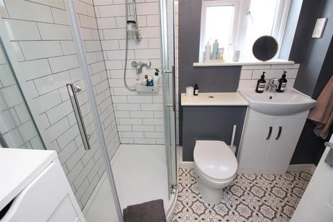 67 Cotswold Way, Worcester Park, KT4 8LN