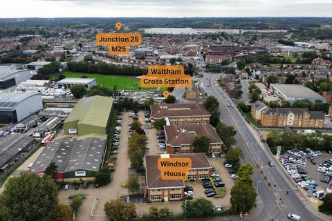 Office to rent, Suite 2, Windsor House, Queensgate, Britannia Road, Waltham Cross, EN8 7TF