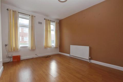 2 bedroom apartment for sale, Aldbro Street, Hull