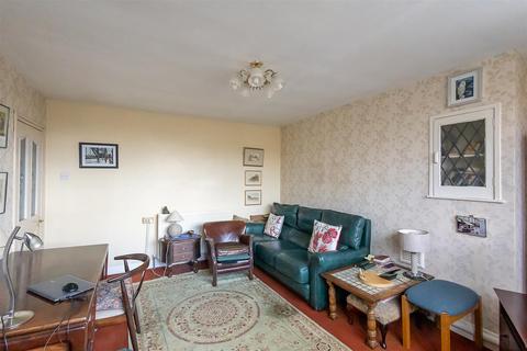 1 bedroom flat for sale, Victoria Square, Jesmond, Newcastle upon Tyne