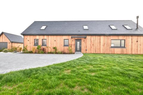 3 bedroom detached house for sale, Camber