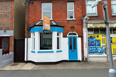 Retail property (high street) to rent, 11a Harwoods Road, Watford, WD18 7RA