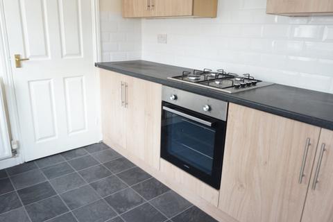 3 bedroom terraced house to rent - 115 Newcomen Street, Hull, HU9 3BB