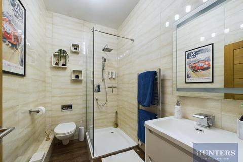 Flat 1b, 2 Douro Road, Cheltenham, GL50 2PQ