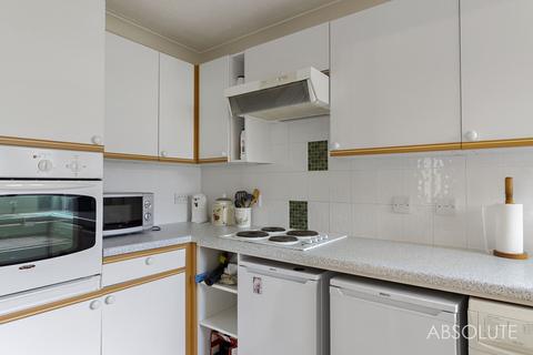 2 bedroom flat for sale, New Road, Saxon Heights New Road, TQ5