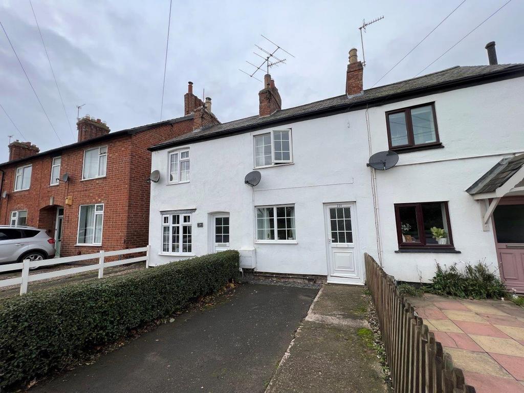 THORPE ROAD, MELTON MOWBRAY 2 bed terraced house for sale £159,950