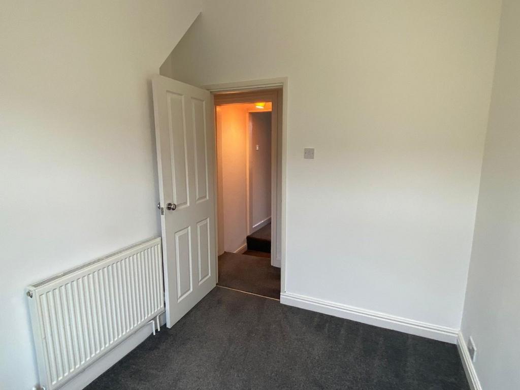 Bedroom 2 2.jpg