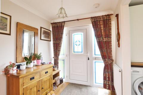 12 Cedar Close, Charlton Kings, Cheltenham, GL53 8PF