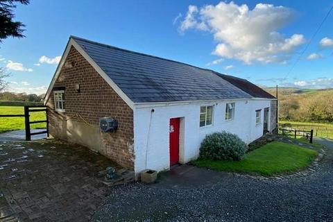 5 bedroom property with land for sale - Trimsaran, Kidwelly