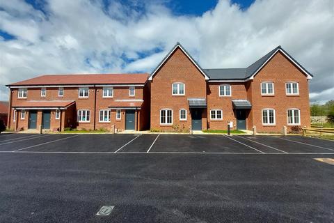 3 bedroom end of terrace house for sale, Aster Close, Tewkesbury Road, Gloucester GL2