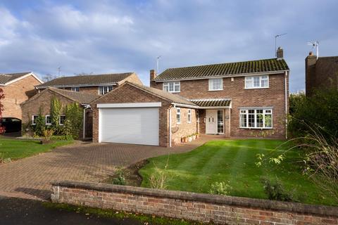 4 bedroom detached house for sale, Dower Chase, Escrick, York