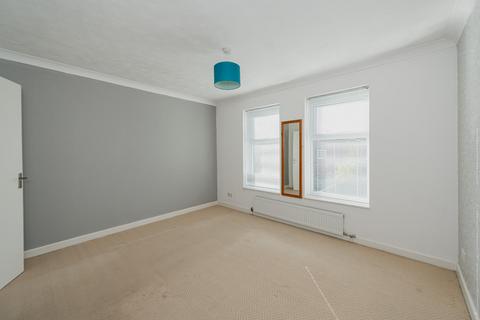 40 Beaconsfield Place, Epsom, KT17 4BD