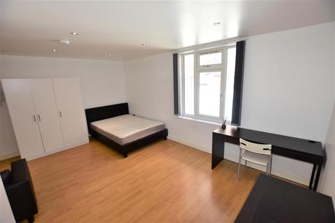 Studio to rent, York Road, Leicester, LE1