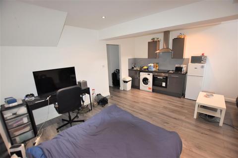 Studio to rent - Albion Street, Leicester, LE1