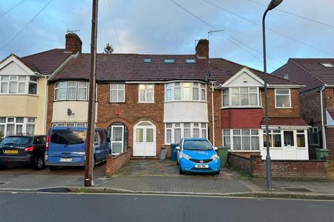 5 bedroom terraced house for sale, The Chase, Edgware