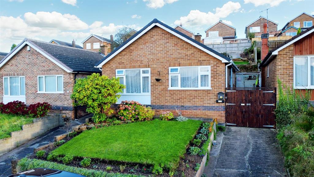 Sunninghill Rise, Arnold, Nottingham 2 bed detached bungalow for sale