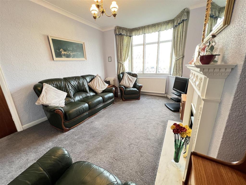 Walsall Road, Great Barr, Birmingham 3 bed semidetached house for sale