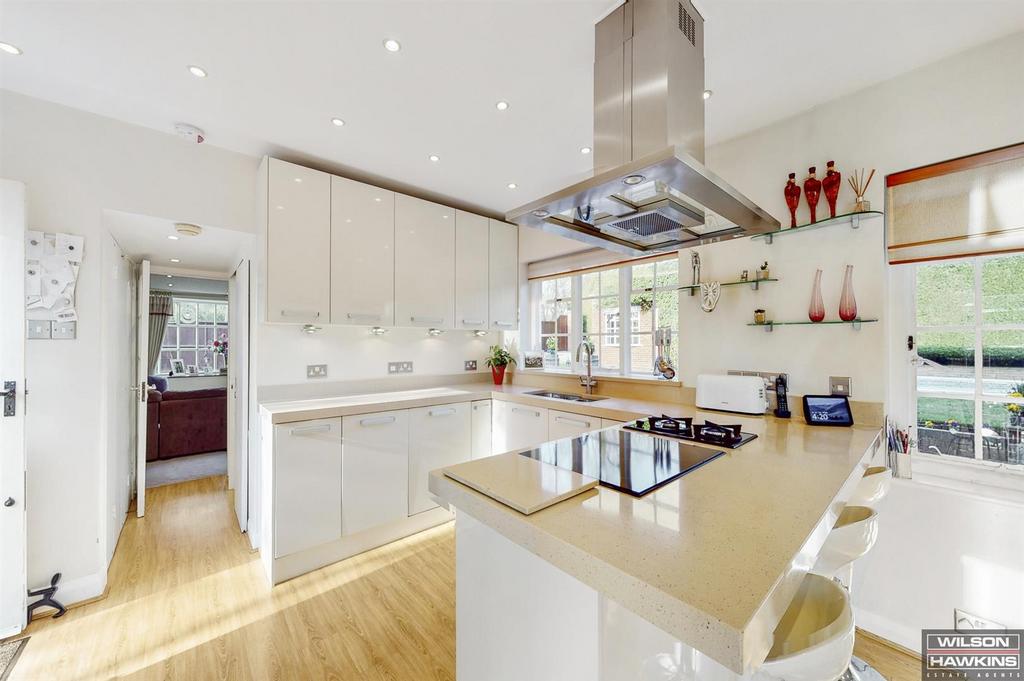 Kitchen/Breakfast Room