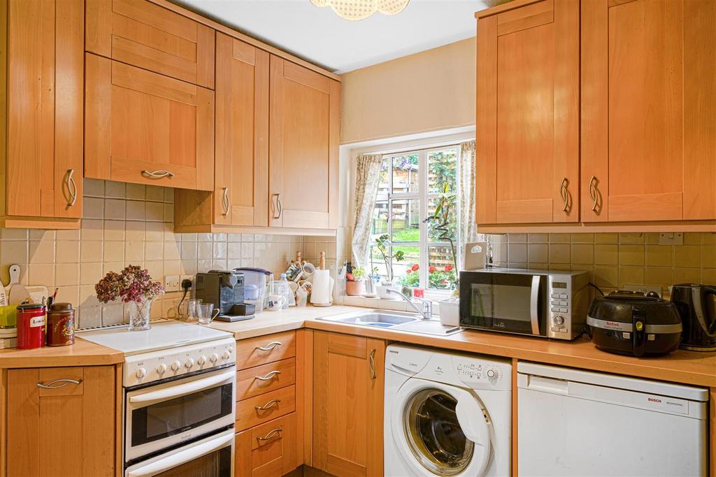 17 Waldron Road - Ir97d J05af76 T21 BUcap (ID 15009).