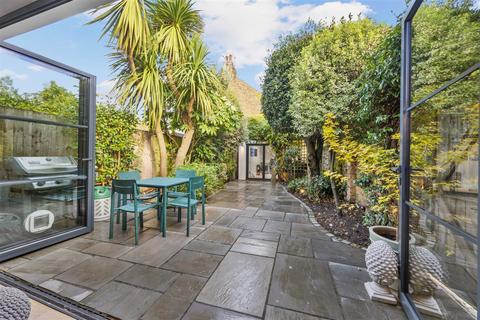 80 Lambton Road, London, SW20 0LP