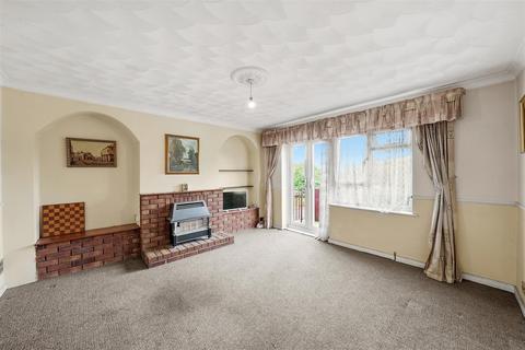 26 Shaftesbury Circle, South Harrow, Harrow, HA2 0AG