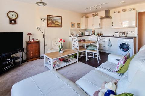 2 bedroom flat for sale - St Bedes, Conduit Road, Bedford