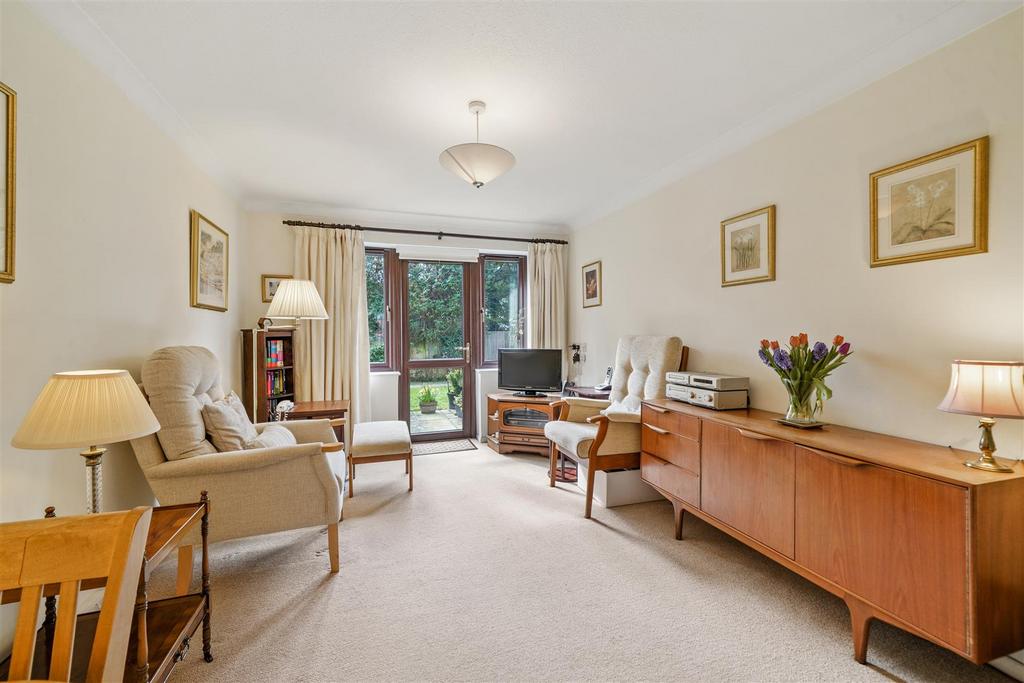 19 Betjeman Close - TZfb Hery OUgn Pv ICXk Uj (ID 14422