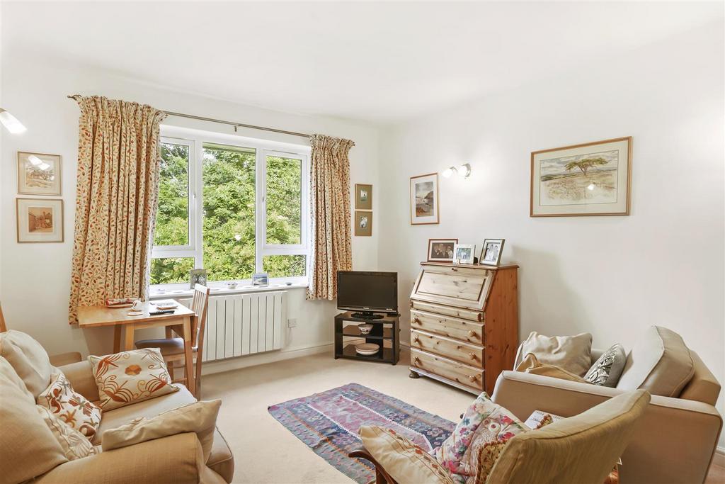 37 Moat Lodge, London Road - BXa TBNF3iw Spv2w Slfap