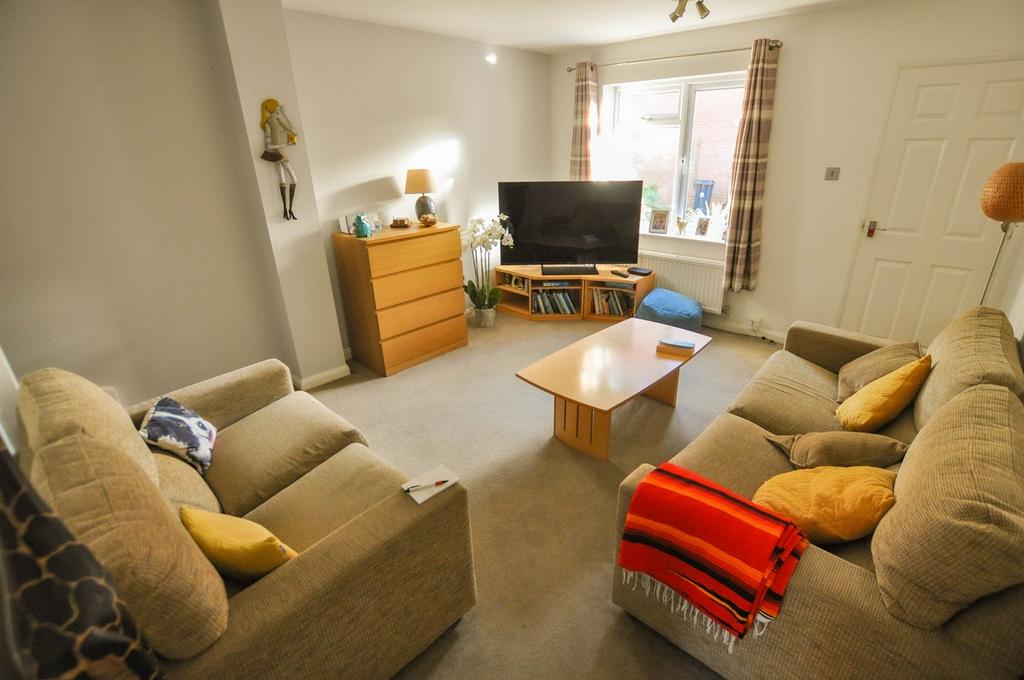 Colt Close, Wimborne, BH21 2 bed terraced house for sale £300,000