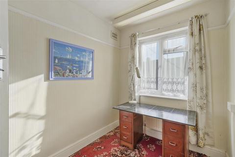 123 Torcross Road, Ruislip, HA4 0TE