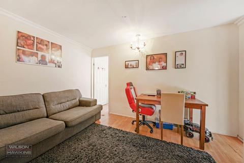 3 bedroom flat for sale, Brewery Close, Sudbury HA0