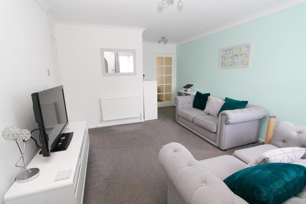 Sunkist Way, Wallington SM6 1 bed for sale £265,000
