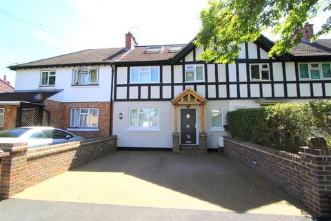 10 Northway, Wallington, SM6 8DP