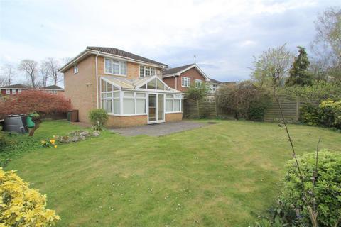 4 bedroom detached house for sale - Goldcrest Way, Purley CR8