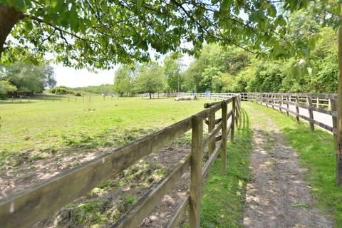 2 bedroom country house for sale, Godstone Hill, Godstone RH9